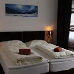 Hotel Haus Kira *