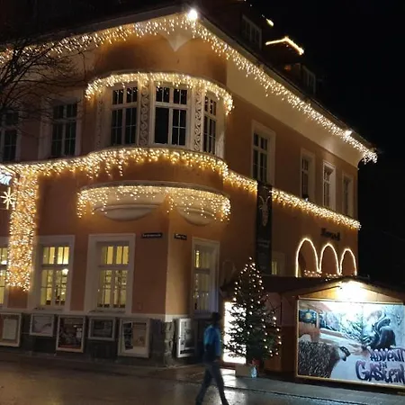 Gasthuis Haus Kira *